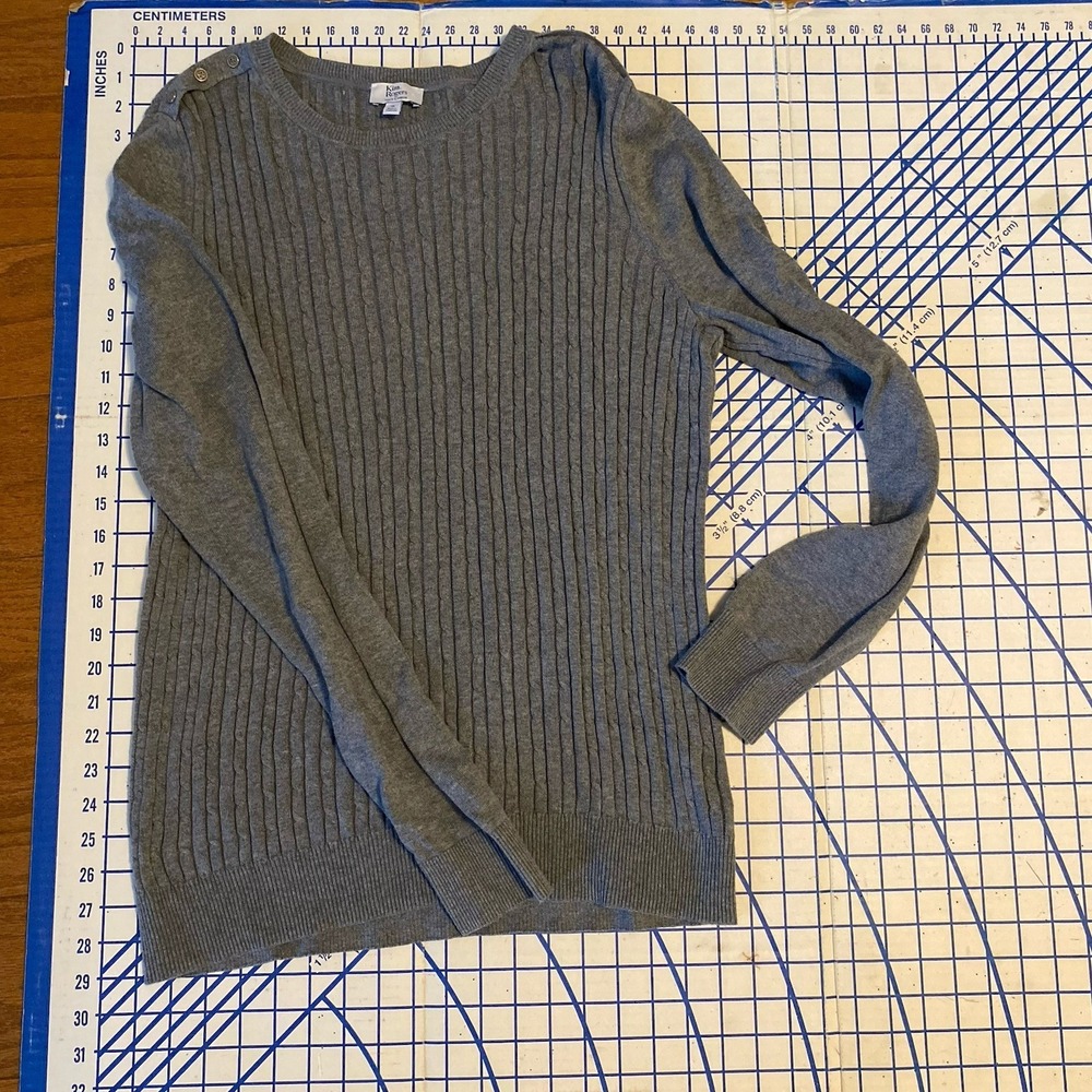 Kim Rogers Grey Cable Knit Button Shoulder 100% Cotton Crew Neck Sweater Size XL - Picture 2 of 6